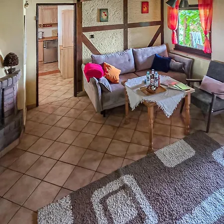 1 Bedroom Gorgeous In Policko *